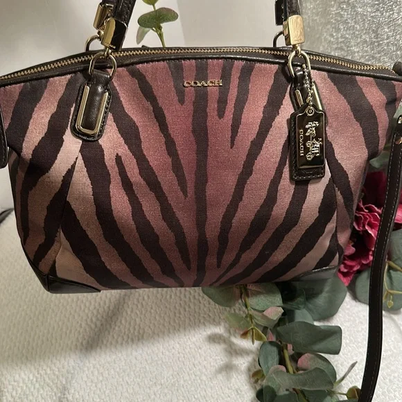 Coach Black and Brown Tote Bag with Zebra Print - Picture 11 of 15